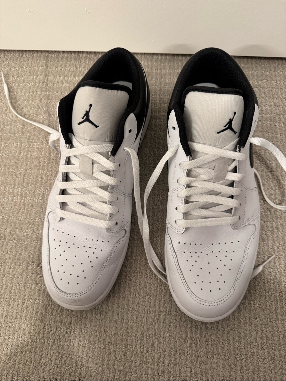 Jordan Men's Low-Top Sneakers in White and Black